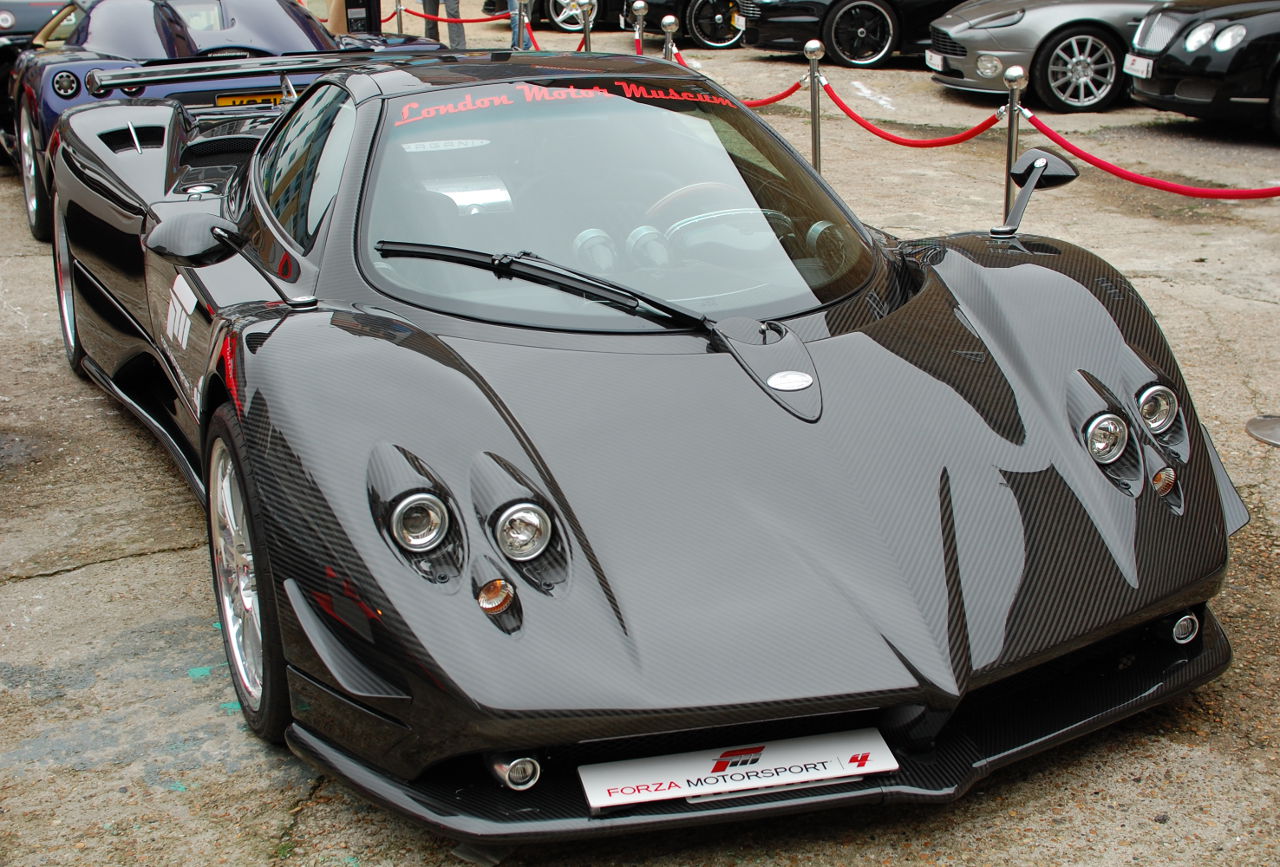 Forza 4 Car Park - Pagani Zonda (Carbon Edition)
